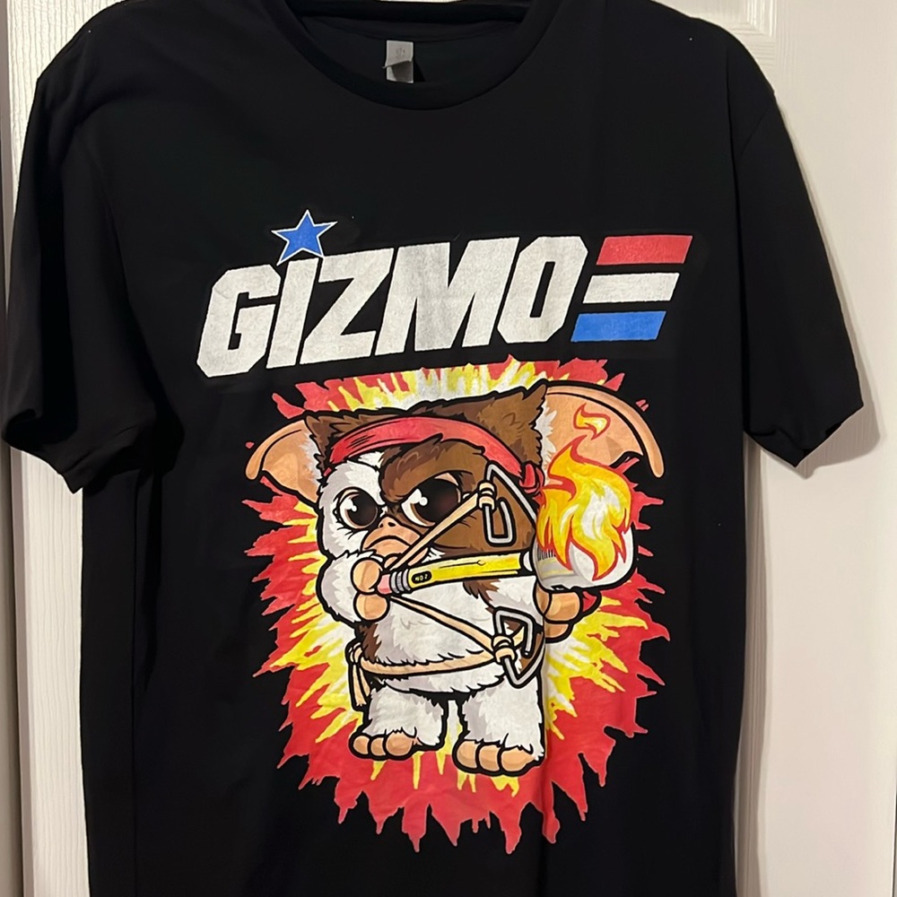 Gizmo Gremlins Graphic T-Shirt size medium
